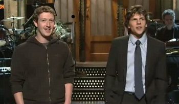 Jesse Eisenberg conoce a Mark Zuckerberg, su personaje en 'La red social'