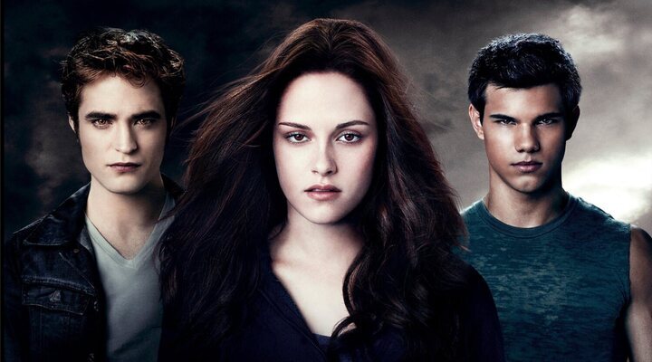 Robert Pattinson, Kristen Stewart y Tayler Lautner en 'Crepúsculo'