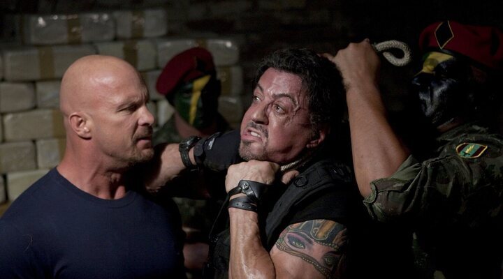 Sylvester Stallone y Steve Austin en 'Los Mercenarios' (Millennium Films