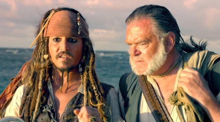 Johnny Depp y Kevin McNally en 'Piratas del Caribe'