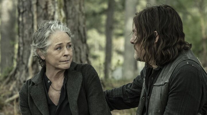  Melissa McBride y Norman Reedus en 'The Walking Dead' (AMC)