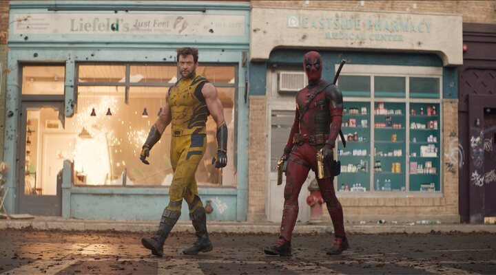  Ryan Reynolds y Hugh Jackman en la película