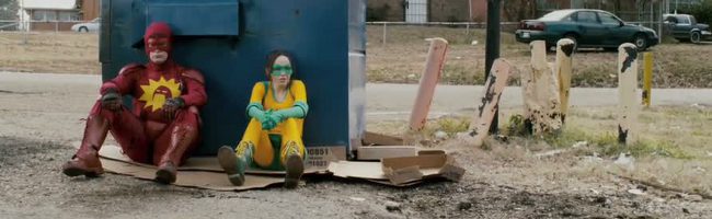 Tráiler de 'Super', Rainn Wilson y Ellen Page se convierten en superhéroes