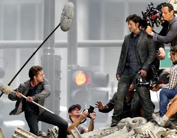 Patrick Dempsey y Shia Labeouf en Transformers 3