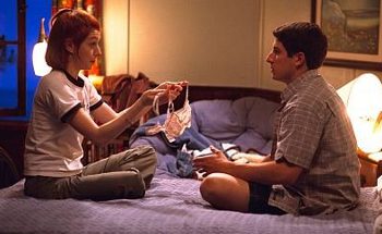 Jason Biggs y Alyson Hannigan en American pie