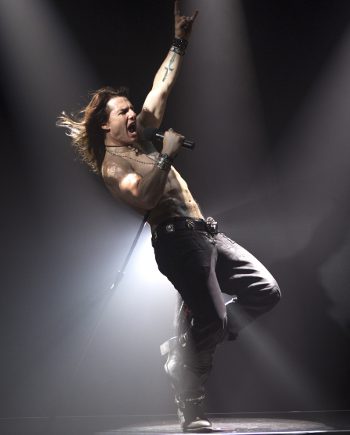 Tom Cruise se desmelena en el rodaje de 'Rock of ages'