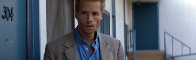  Guy Pearce, protagonista de 'Memento'