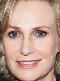  Jane Lynch