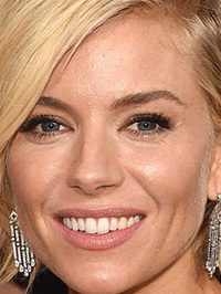  Sienna Miller