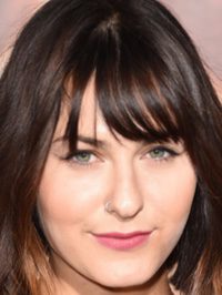  Scout Taylor-Compton