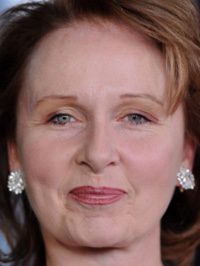  Kate Burton