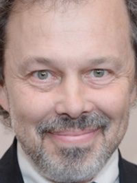  Curtis Armstrong