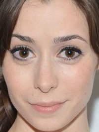  Cristin Milioti