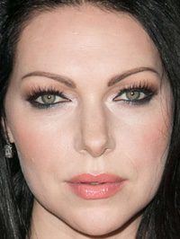  Laura Prepon