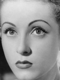  Danielle Darrieux