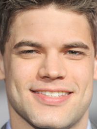  Jeremy Jordan