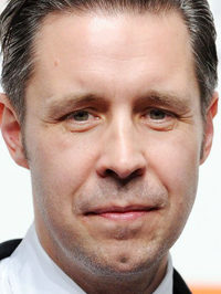  Paddy Considine