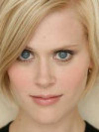  Janet Varney