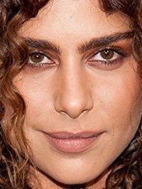  Nadia Hilker