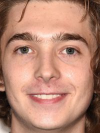  Austin Abrams