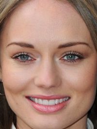  Laura Haddock