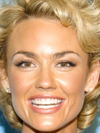  Kelly Carlson