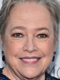  Kathy Bates