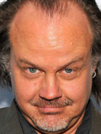  Larry Fessenden