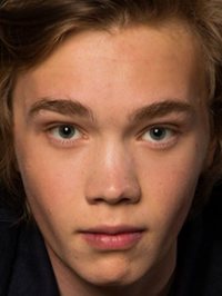  Charlie Plummer