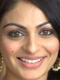  Neeru Bajwa