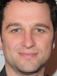  Matthew Rhys