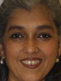  Ratna Pathak