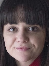  Hayley Squires