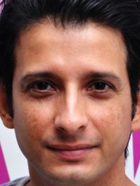  Sharman Joshi