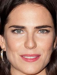  Karla Souza