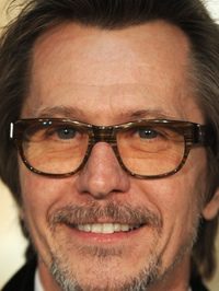  Gary Oldman