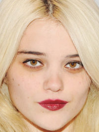  Sky Ferreira