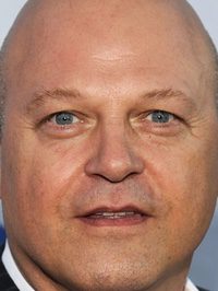  Michael Chiklis