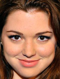  Jennifer Stone