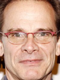  Peter Scolari