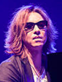  Yoshiki