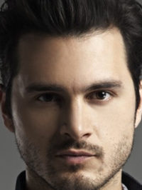  Michael Malarkey