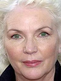  Fionnula Flanagan