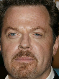  Eddie Izzard