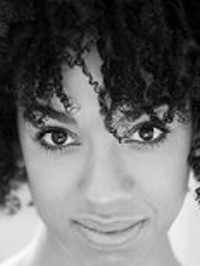  Pearl Mackie