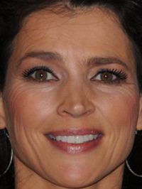  Julia Ormond