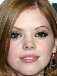  Dreama Walker