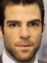  Zachary Quinto