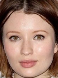  Emily Browning