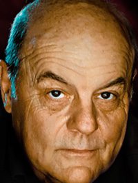  Michael Ironside